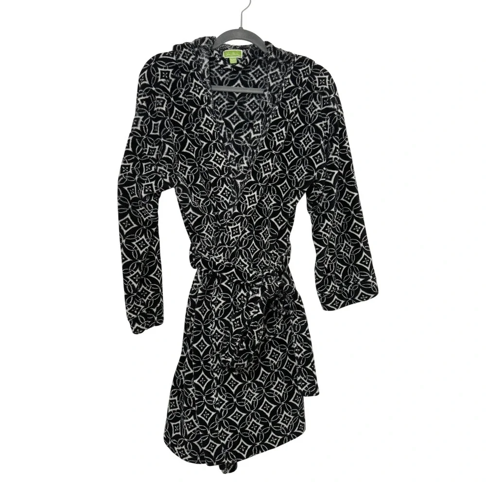 Vera Bradley Hooded Fleece Robe Black White Geometric Medallion S/M Loungewear
